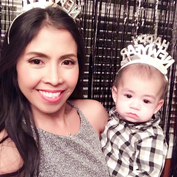 Meet your Posher, Frances - Picture 1 of 3